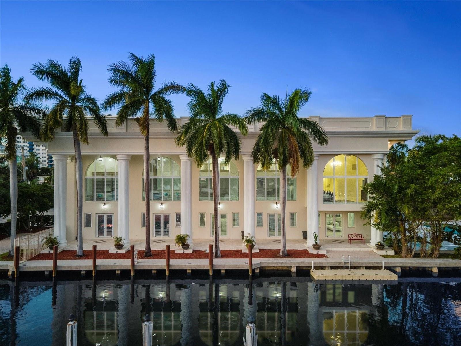 414 Riviera Isle